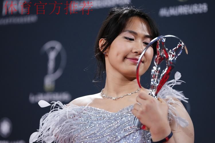 蒋裕燕当记者啦! 蒋裕燕当记者啦!